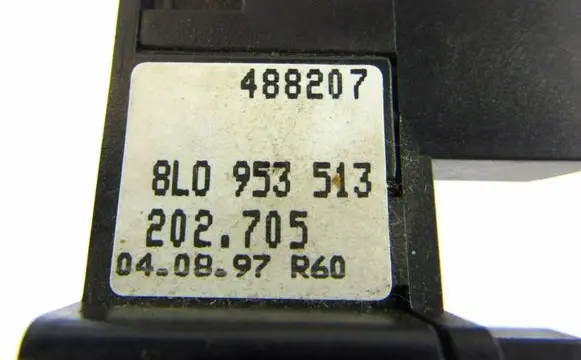 Volkswagen PASSAT B5 Light switch 8L0953513