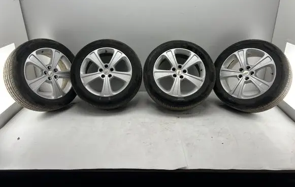 Chevrolet Captiva R19 alloy rim 95151222