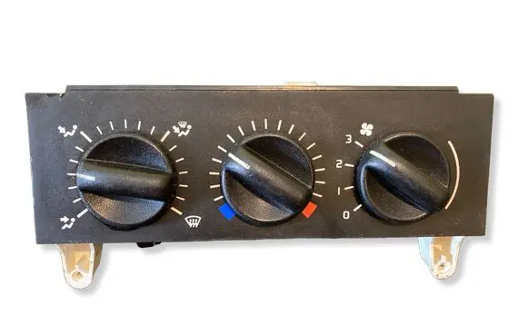 Renault Master II Climate control unit 133761F 101052