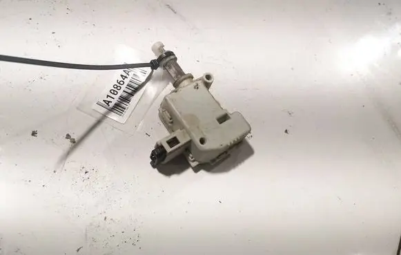 Audi A6 S6 C5 4B Central locking motor 4B9862153