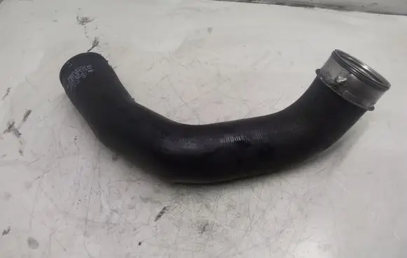 Mercedes-Benz R W251 Intercooler hose/pipe A2515280082