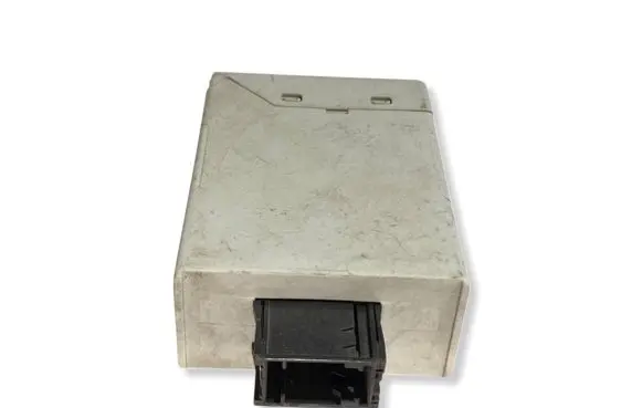 BMW 3 E46 Wing mirror control module 8376506 61358376506