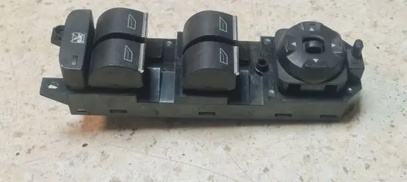 Ford Mondeo MK IV Electric window control switch