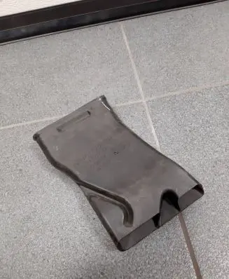 BMW M4 F82 F83 Cabin air duct channel 7241533 460913