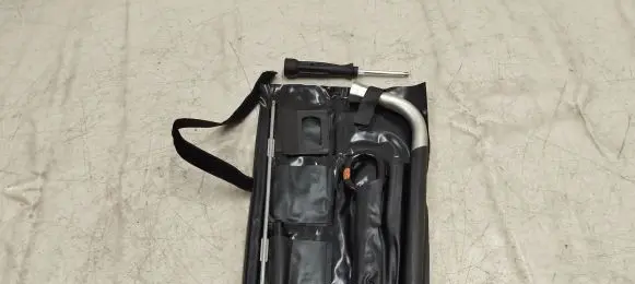 Audi A3 8Y Tool set 8n0012219