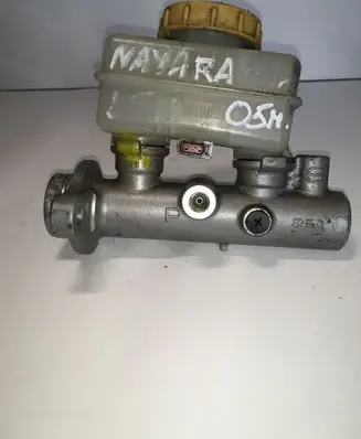 Nissan Navara D40 Master brake cylinder VK102