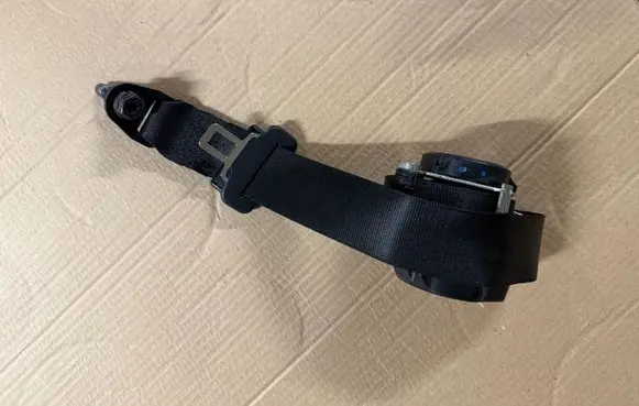 Fiat Tipo Rear seatbelt 7356310180