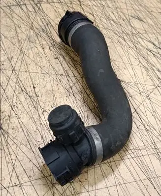 BMW X5 E70 Engine coolant pipe/hose 780807802 7808078 16185913