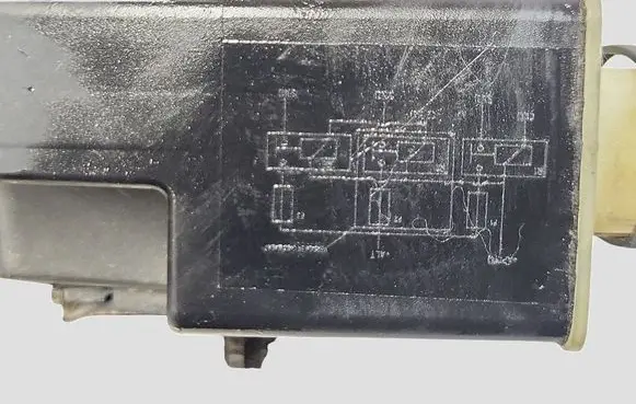 Peugeot 308 Glow plug pre-heat relay 9662570880 078010953