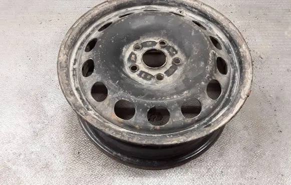 Volkswagen Golf VII R16 steel rim 5Q0601027AG