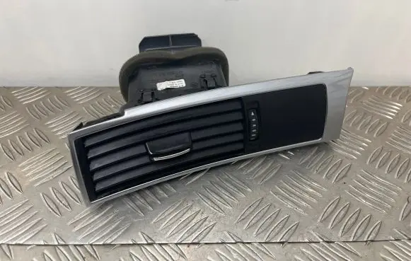 Audi A6 S6 C6 4F Dashboard side air vent grill/cover trim 4F1820901D 4F1820073F