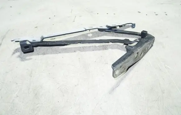 Volvo S80 Tailgate/trunk/boot hinge