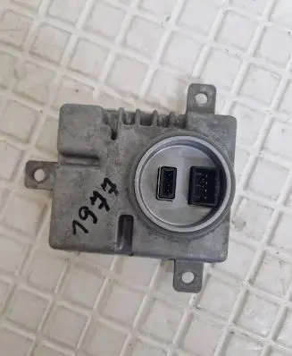 Audi A8 S8 D4 4H Headlight ballast module Xenon 8K0941597C W003T20171