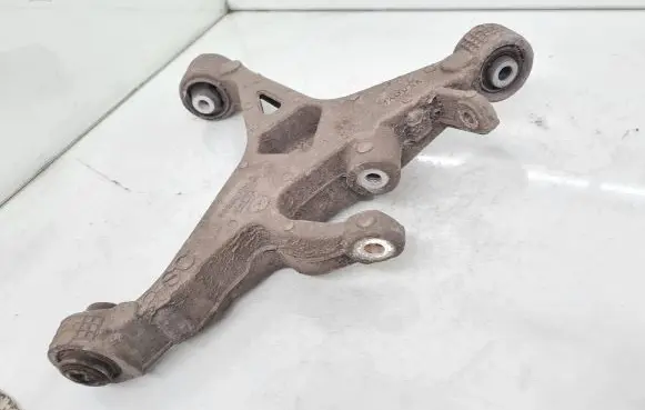 Jaguar XF X250 Rear upper control arm/wishbone 5B530 L2L7A