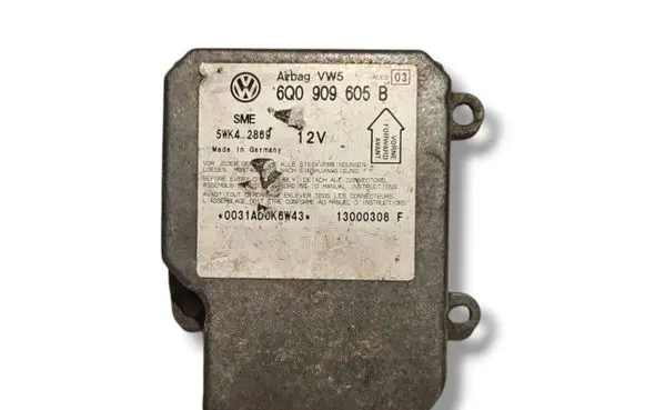 Volkswagen PASSAT B5 Airbag control unit/module 6Q0909605B 13000308 5WK42869