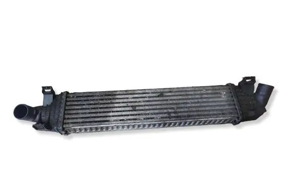 Ford C-MAX I Intercooler radiator 3M5H9L440AD 21VN0V200322