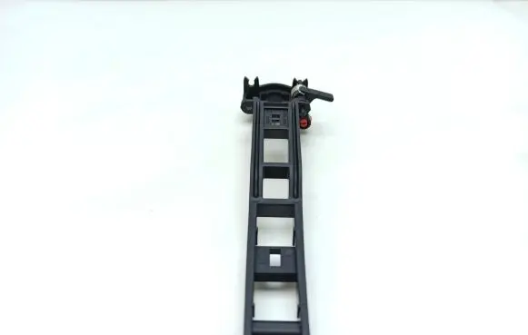 Aixam GTO Front door coupe exterior handle/bracket 7AP105