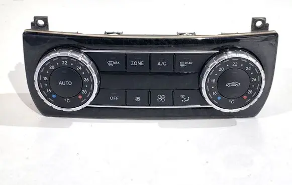 Mercedes-Benz CLS C218 X218 Interior fan control switch A2049007515