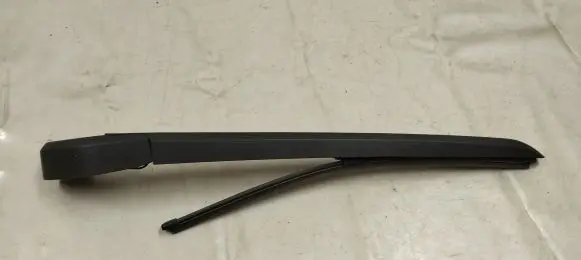 Volvo XC60 Rear wiper blade 3227426
