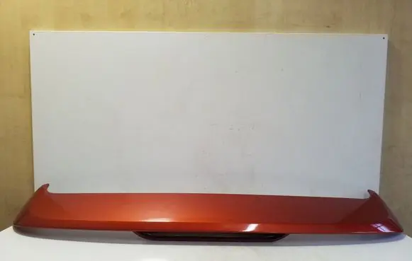 Tailgate/trunk spoiler