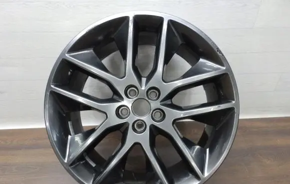 R20 alloy rim