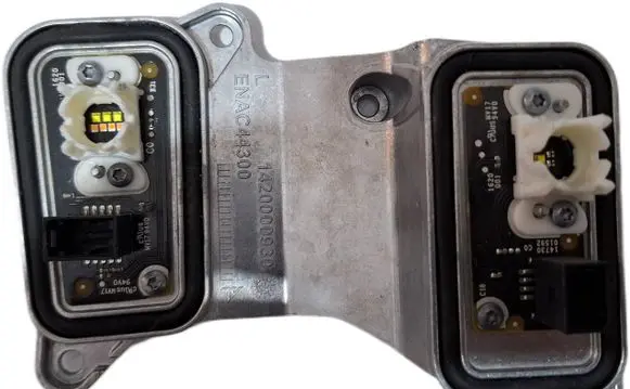 Audi A8 S8 D5 LED ballast control module 1420000930 ENAC44300