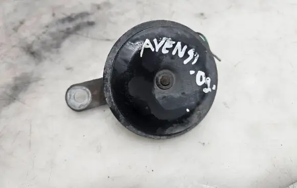 Toyota Avensis T250 Horn signal