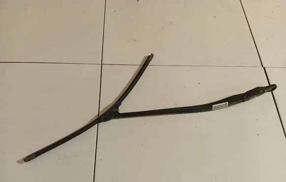Audi A6 S6 C5 4B Front wiper blade arm 4B1955408D