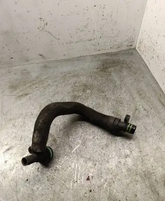 Audi A1 Breather hose/pipe 04C103202 04E103175D