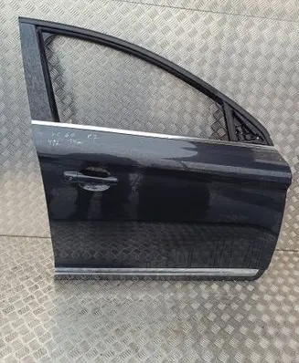 Volvo XC60 Front door