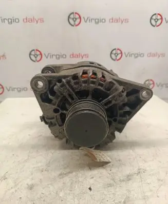 Hyundai i40 Generator/alternator 373002a800 2609674