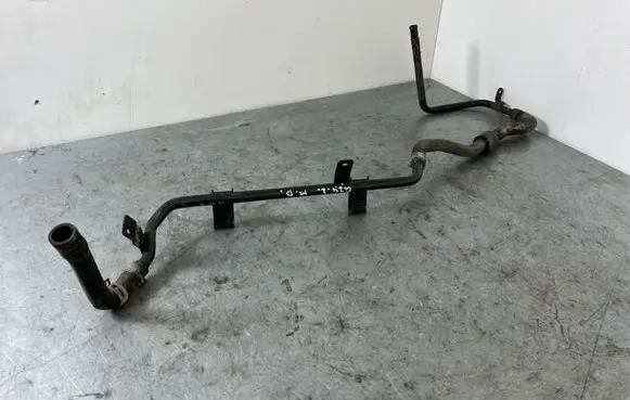 Audi Q7 4L Engine coolant pipe/hose 7L8121065K