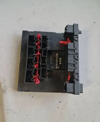 Volkswagen PASSAT B6 Comfort/convenience module 3C0937049AD 28068687 H52S2002