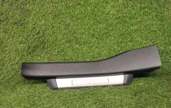 Lexus GS 250 350 300H 450H Rear sill trim cover 6794030060