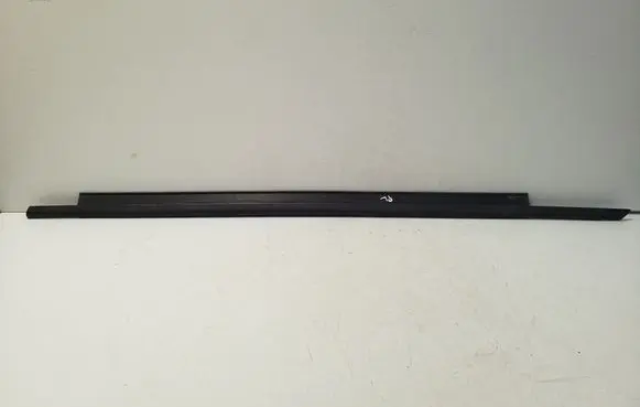 Audi A1 Front door glass trim molding 8X4837477