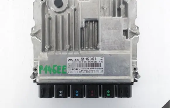 Audi Q7 4M Engine control unit/module 06M907309G
