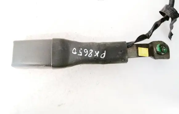 Subaru B9 Tribeca Front seatbelt buckle g026202 b540