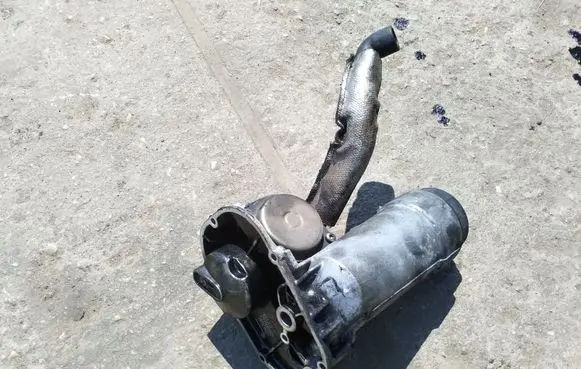 Audi A6 S6 C5 4B Oil filter cover 