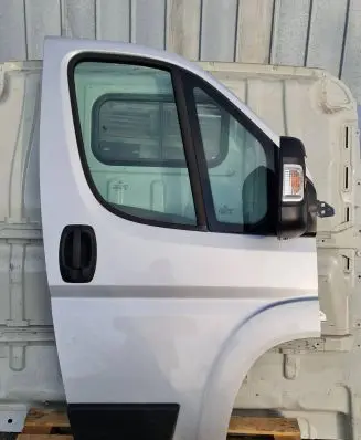 Fiat Ducato Front door