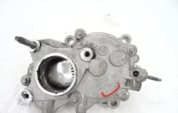Ford Mondeo MK V Fuel injection high pressure pump 9674992280