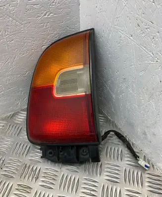 Toyota RAV 4 (XA10) Rear/tail lights 42-3