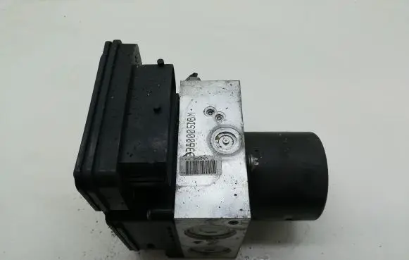Opel Insignia A ABS Pump 13316697