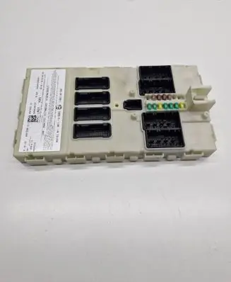 BMW X1 F48 F49 Comfort/convenience module 61359387233 10681810 9387233