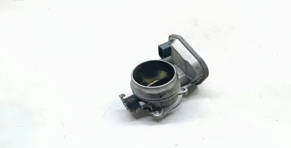 BMW 1 E82 E88 Throttle valve 7804373