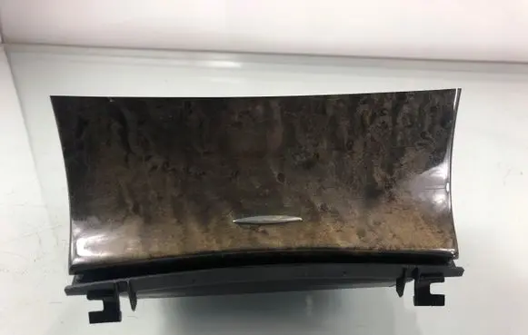 Car ashtray