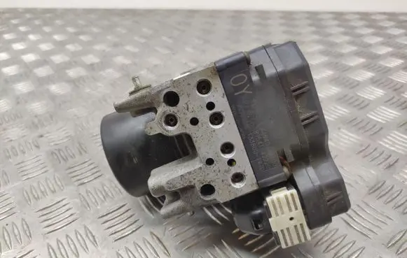 Toyota RAV 4 (XA30) ABS Pump 4454042100 L26508632