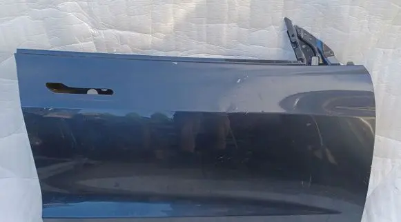 Tesla Model Y Front door