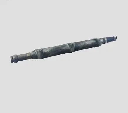 Volvo XC90 Fuel main line pipe 8658252 0445215010