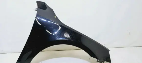 Mitsubishi Outlander Fender