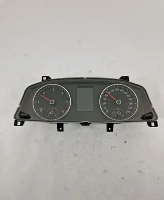 Volkswagen Transporter - Caravelle T6 Speedometer (instrument cluster) 7E0920870S